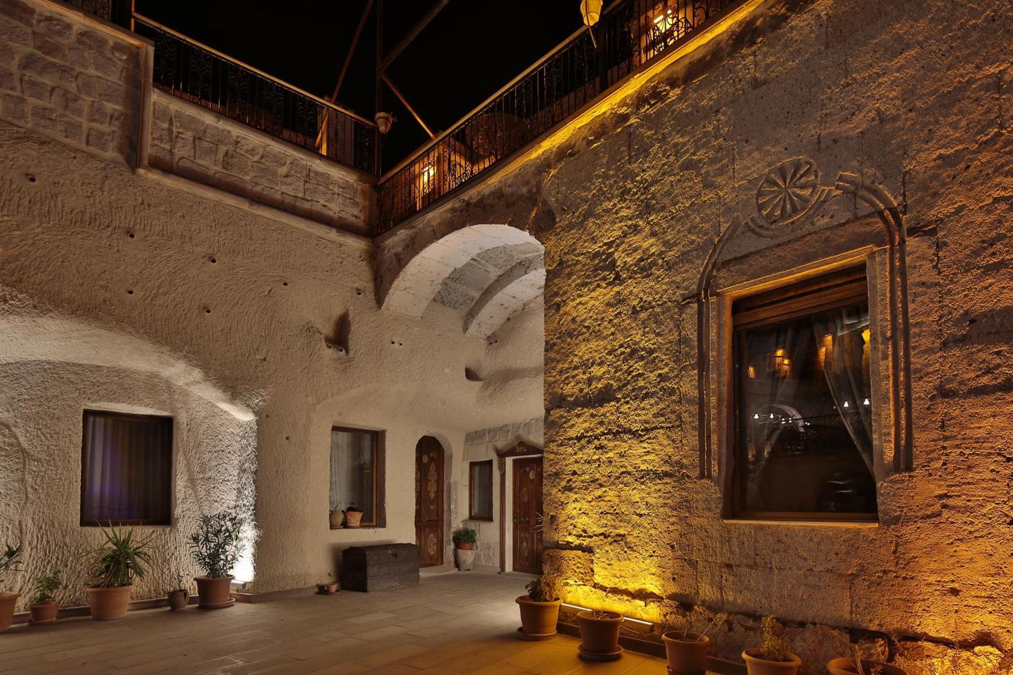 Hermes Cave Hotel Uchisar Exterior photo
