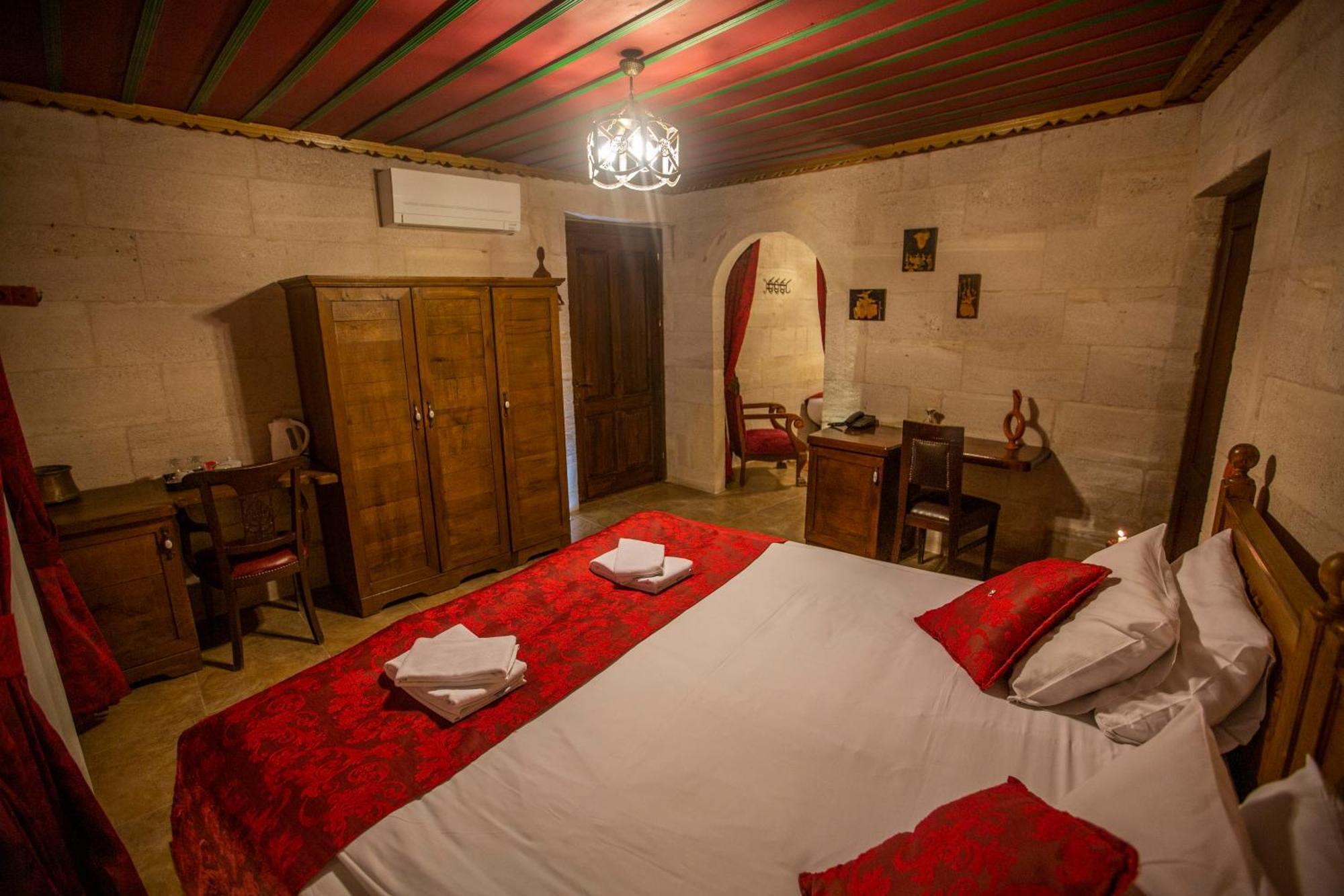 Hermes Cave Hotel Uchisar Room photo