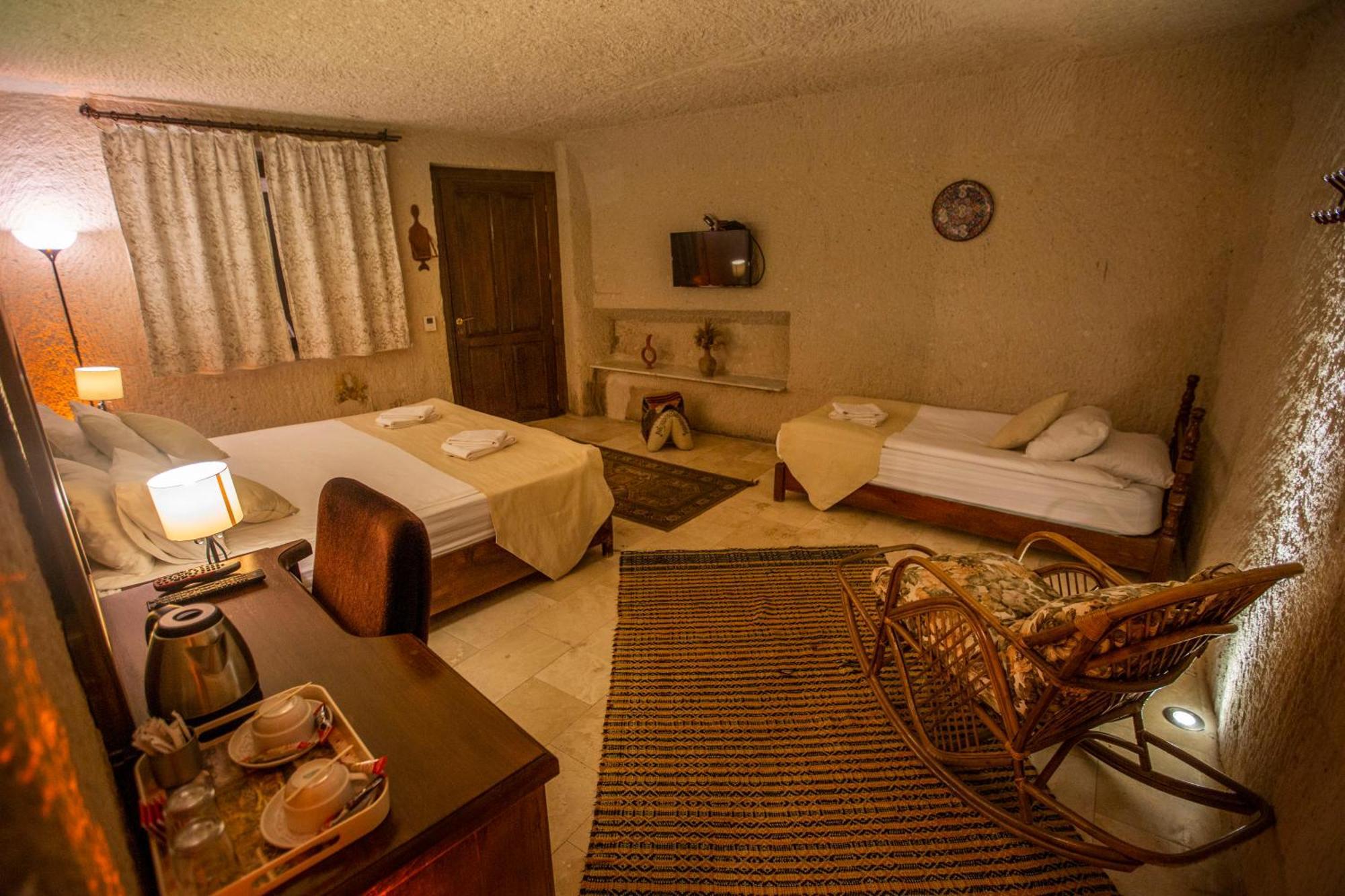 Hermes Cave Hotel Uchisar Room photo